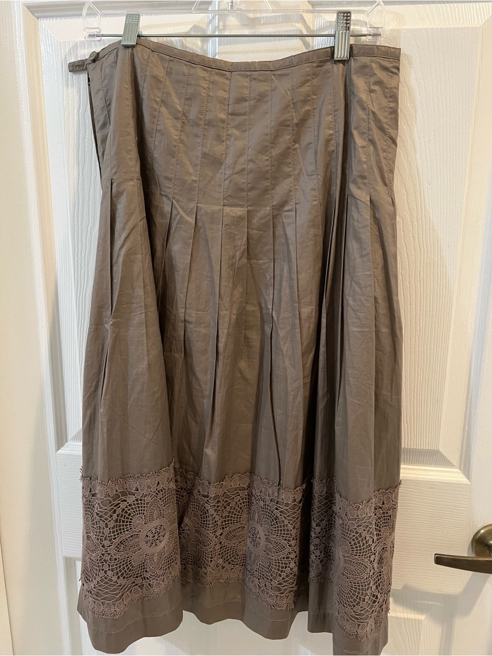 H&M Women's Taupe Crochet Maxi Skirt - Picture 4 of 6